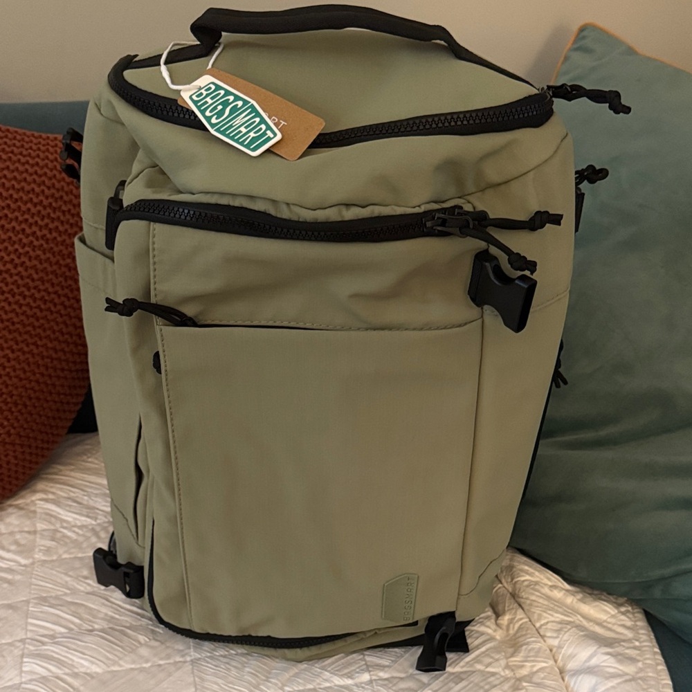 Bagsmart Blast Travel Backpack 28L